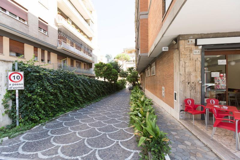Bed A San Pietro Bed & Breakfast Rome Bagian luar foto
